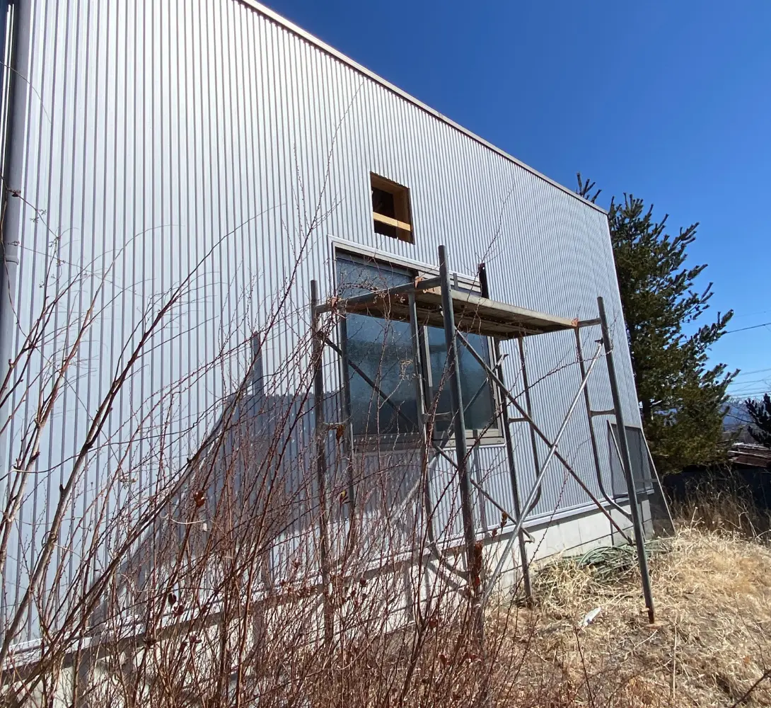 煙突施工の様子