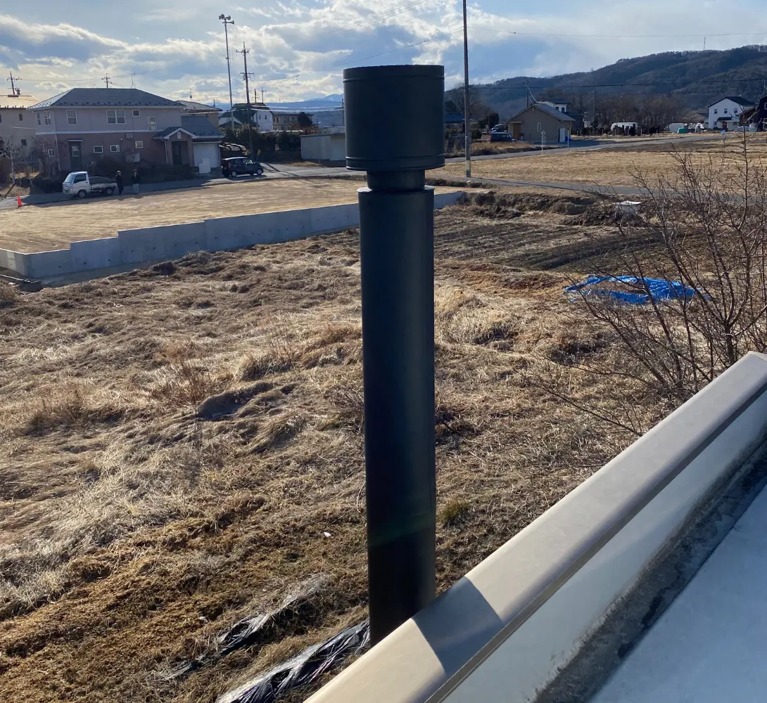 煙突施工の様子