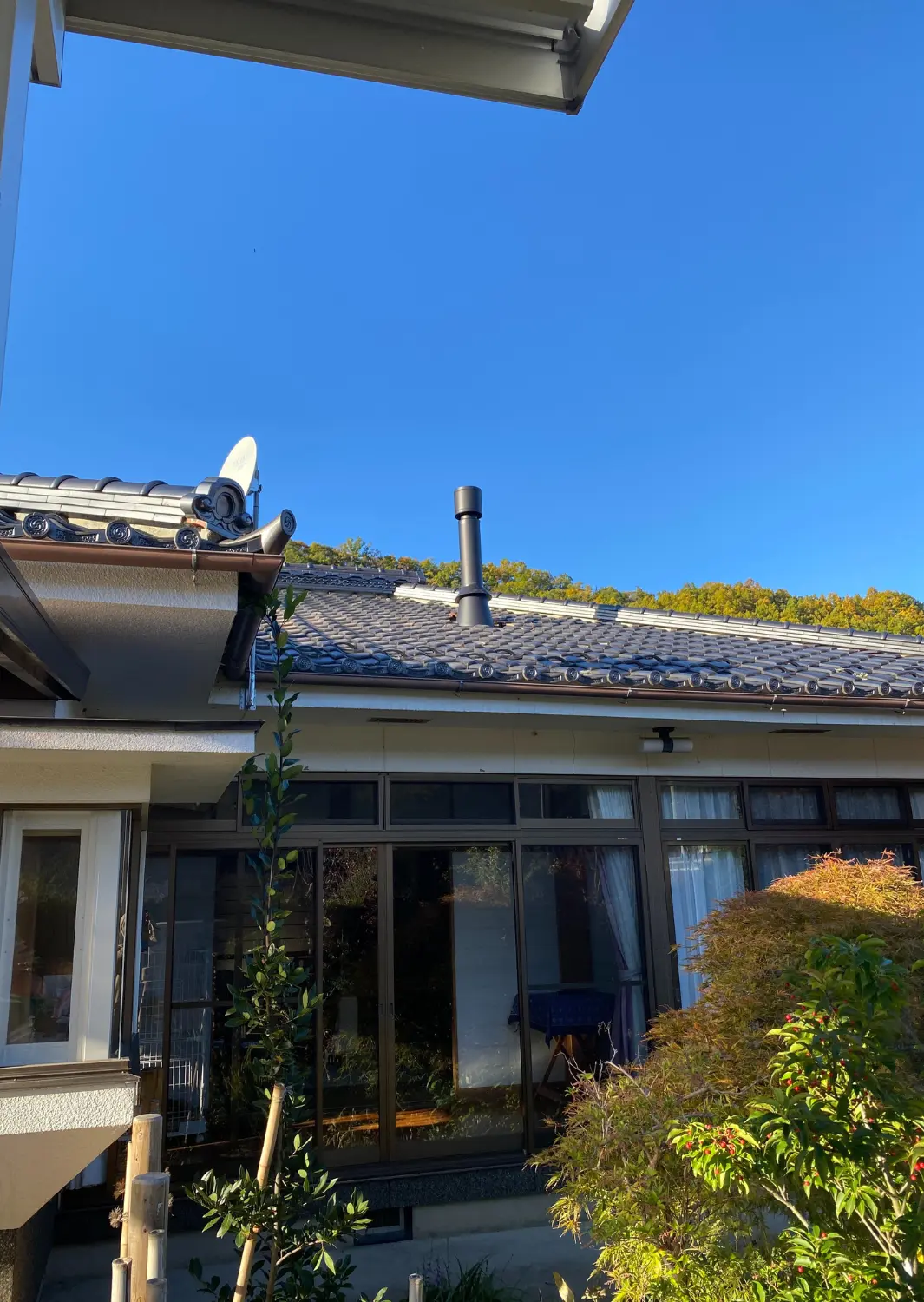 煙突施工の様子