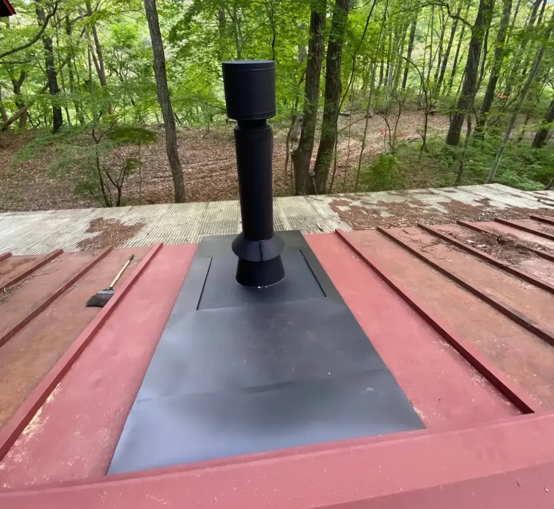 煙突施工の様子