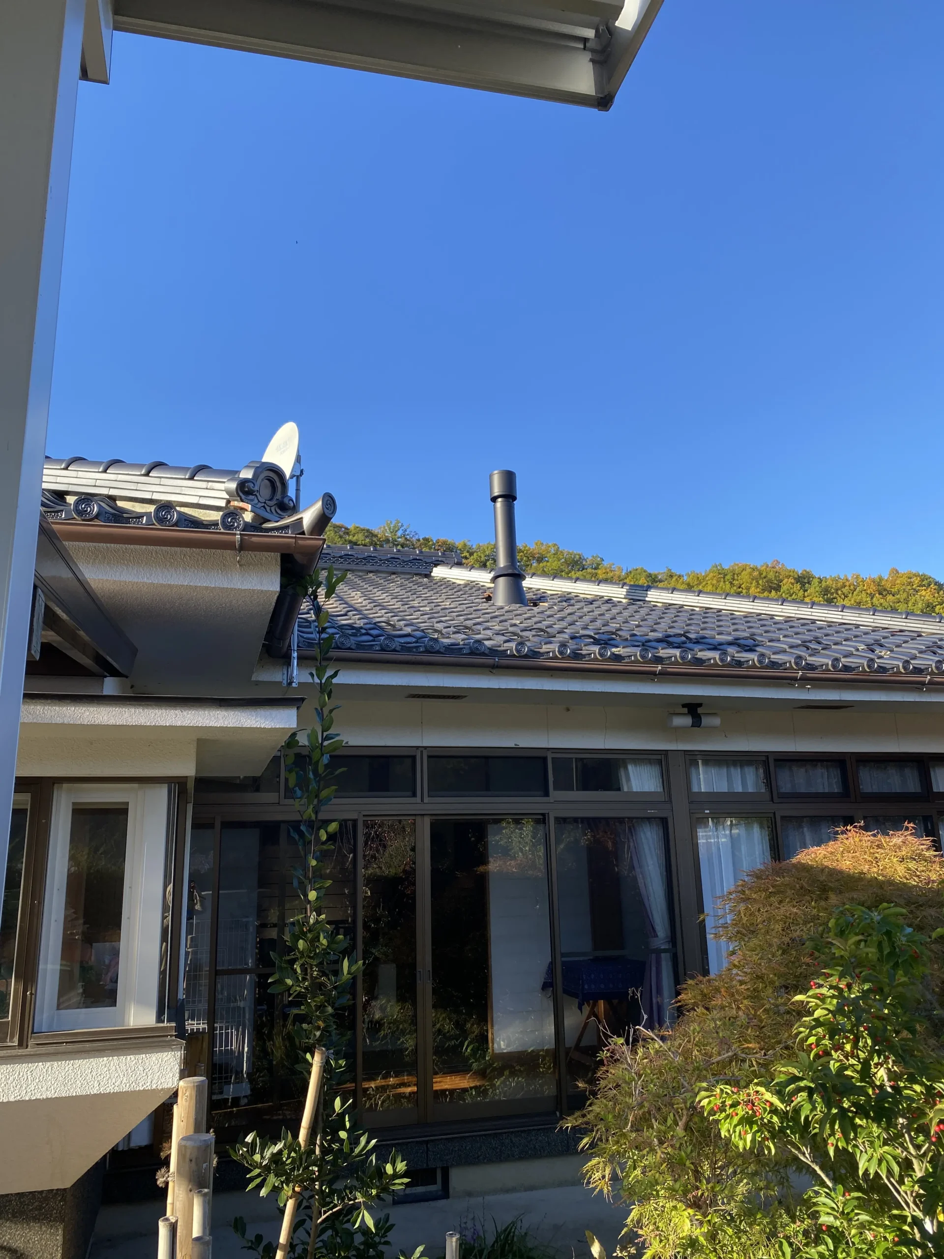 煙突施工の様子