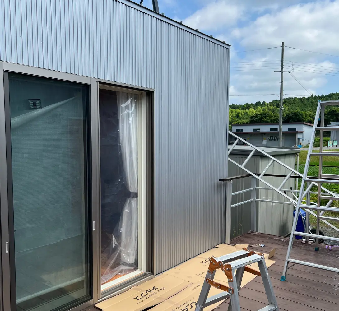 煙突施工の様子